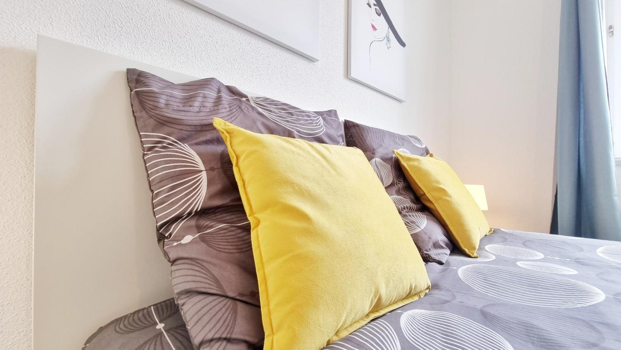 Le Triplex - 5 Chambres - 10 Pers- Fibre - Relax Bnb Mülhausen Exterior foto